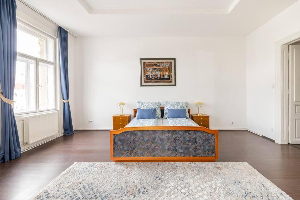 Charming Spacious Apartment เวียนนา ภายนอก รูปภาพ