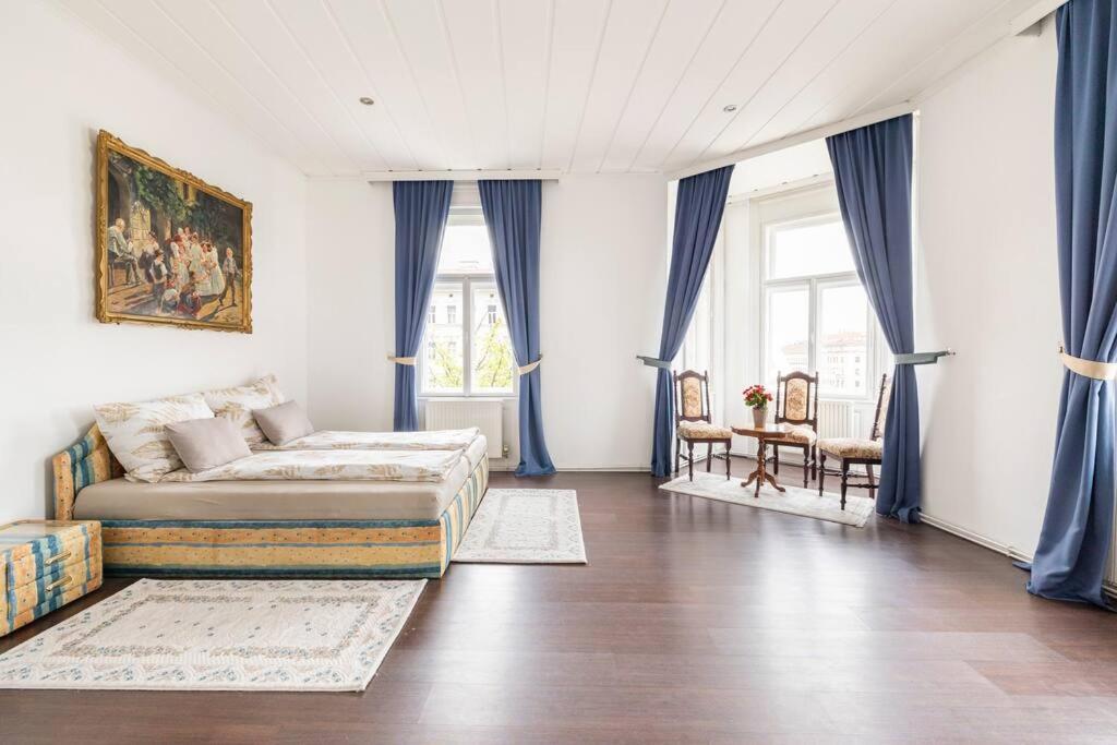 Charming Spacious Apartment เวียนนา ภายนอก รูปภาพ